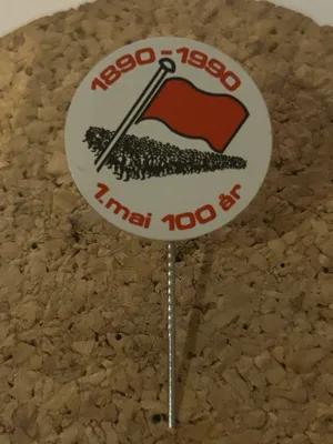 1. mai 1990 – 100 år med arbeidernes kampdag